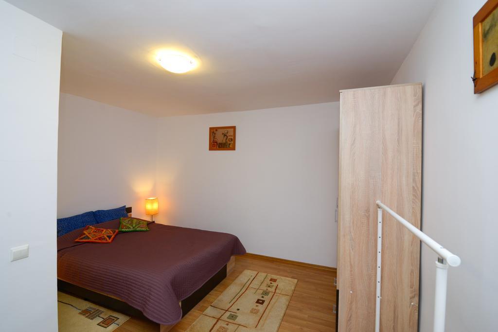Otopeni Therme Airport Apartment Kamer foto